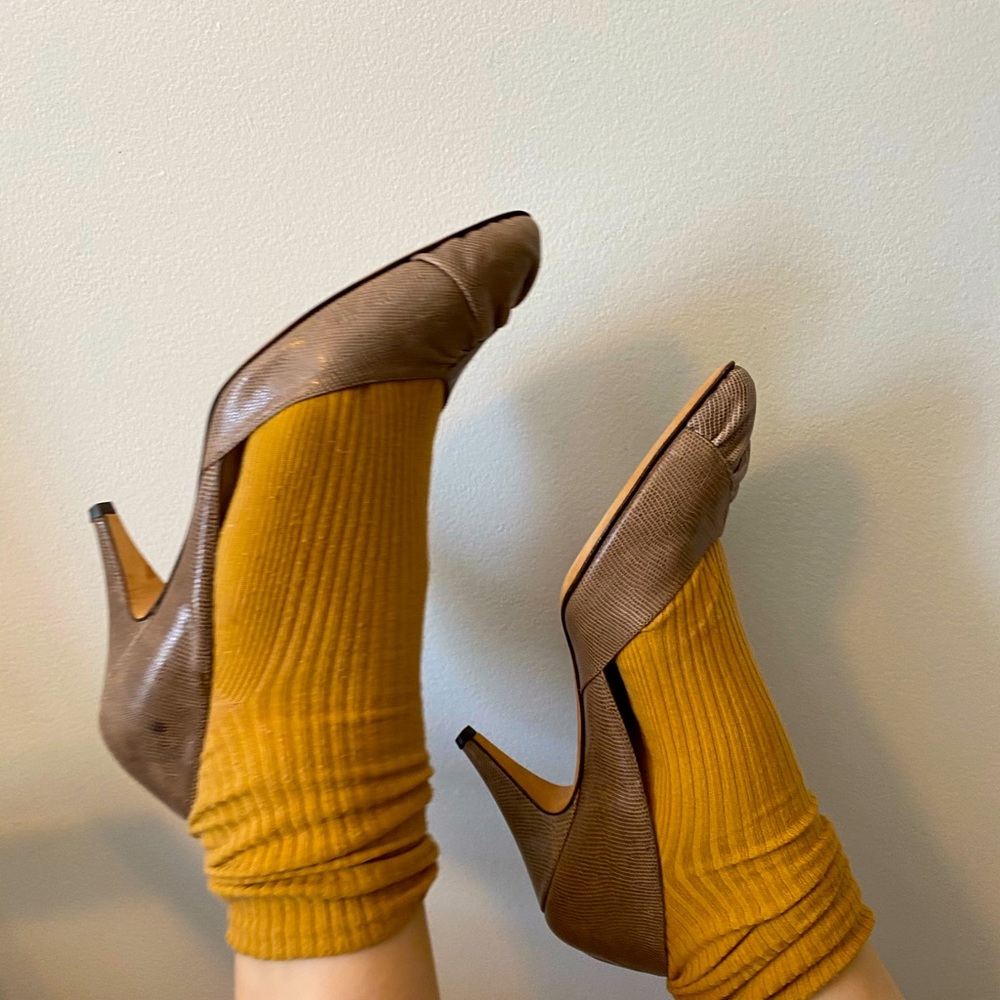 Almond Toe Warm Grey/Taupe Pumps